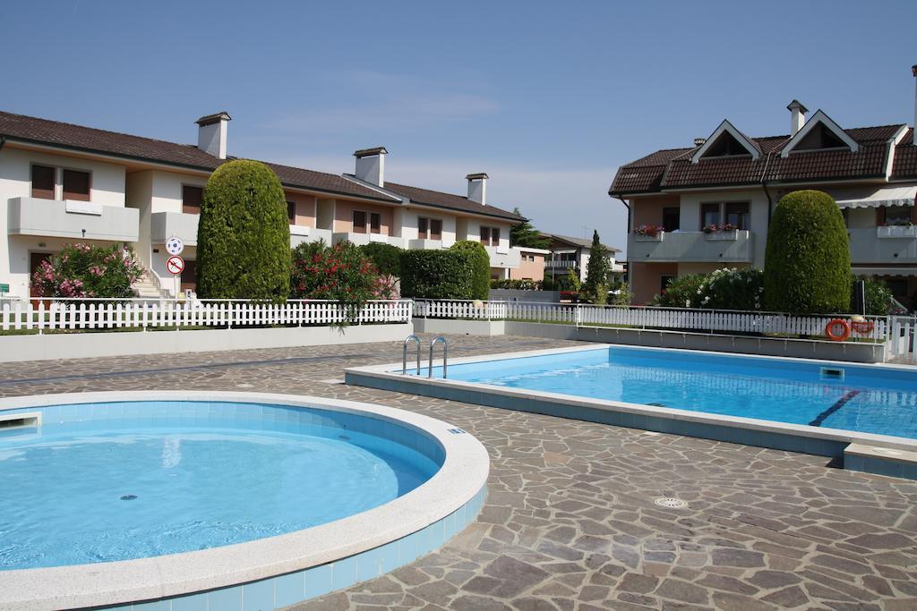 Residence Equilio Family Apartments Τζεσόλο Λίντο Εξωτερικό φωτογραφία
